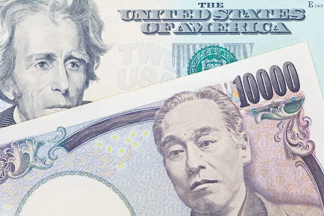 japanese-yen-currency-and-dollar-bank-note-60447532_Medium